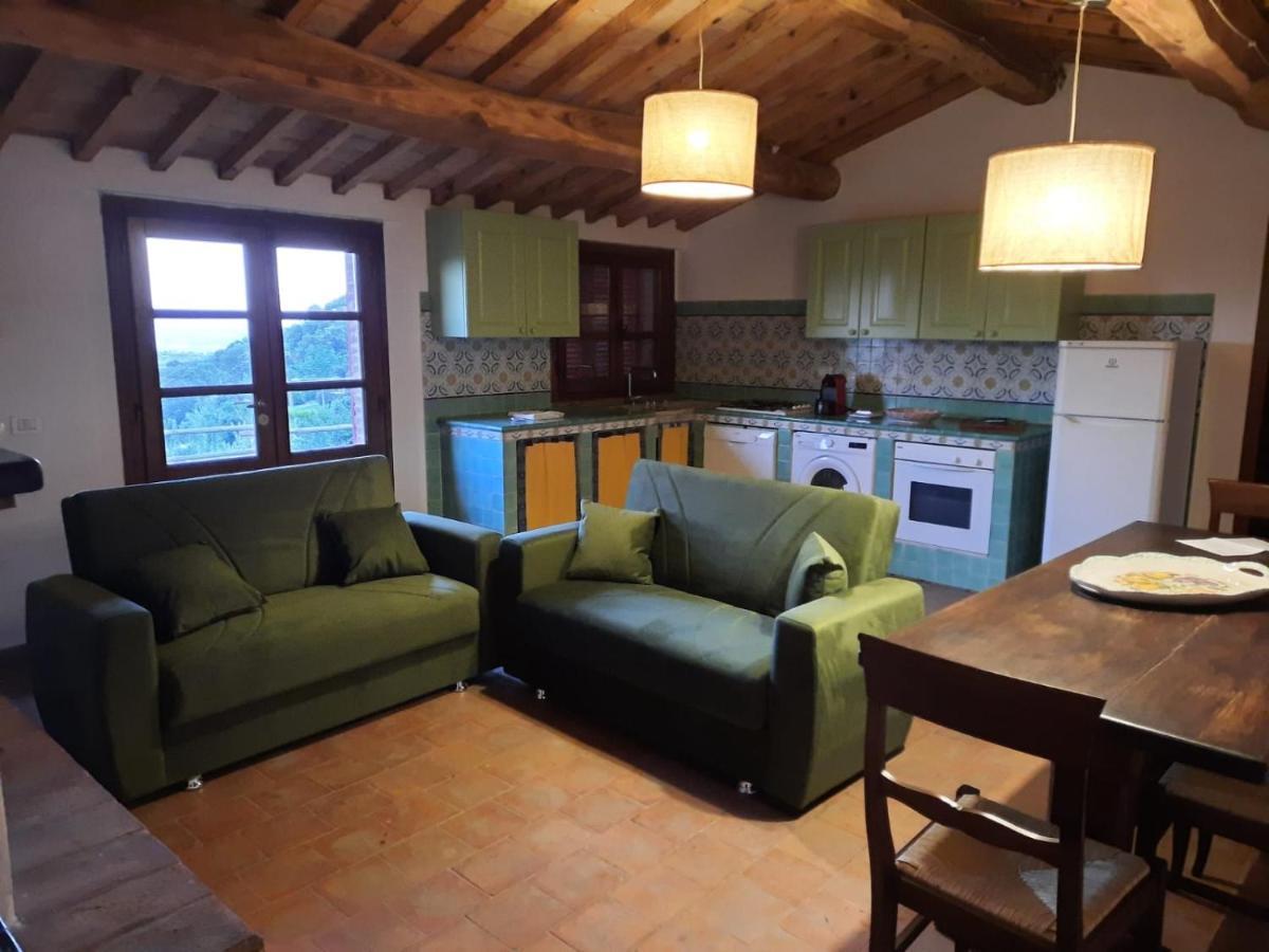 Casa Di Campagna In Collina Tatti Exterior photo